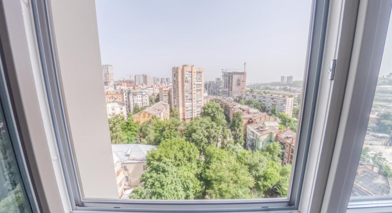 Pearl Premium Apartments 2 Kyiv Exterior photo