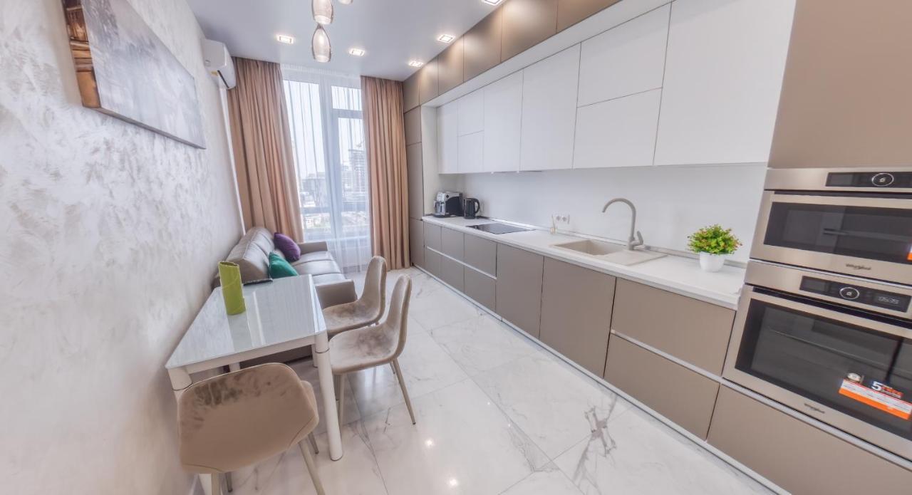 Pearl Premium Apartments 2 Kyiv Exterior photo